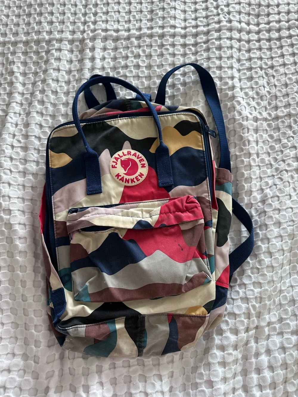 FJALLRAVEN kanken 23614 Art Laptop 17” Backpack